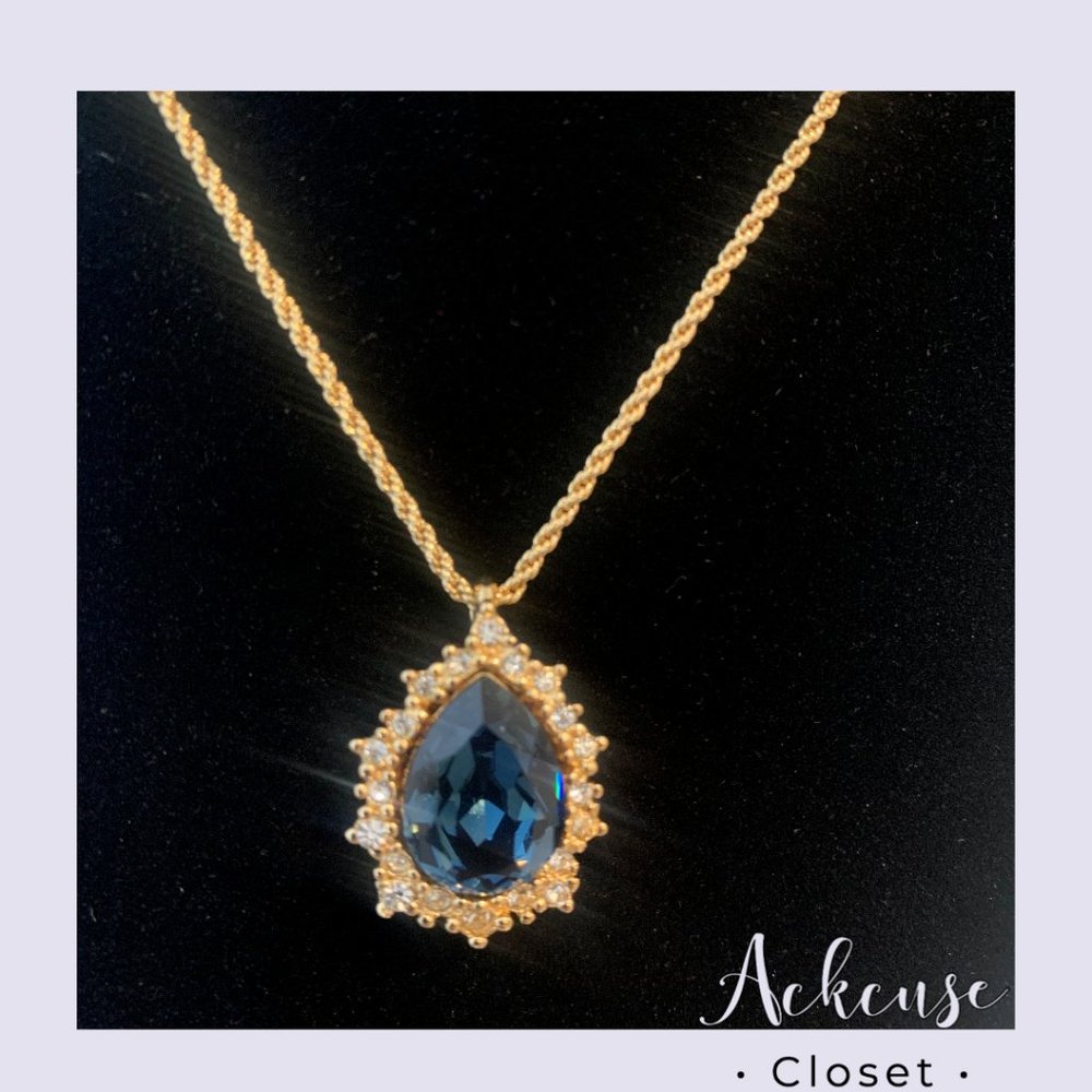 Christian Dior Haute Couture Sapphire pendant necklace **GORGEOUS**